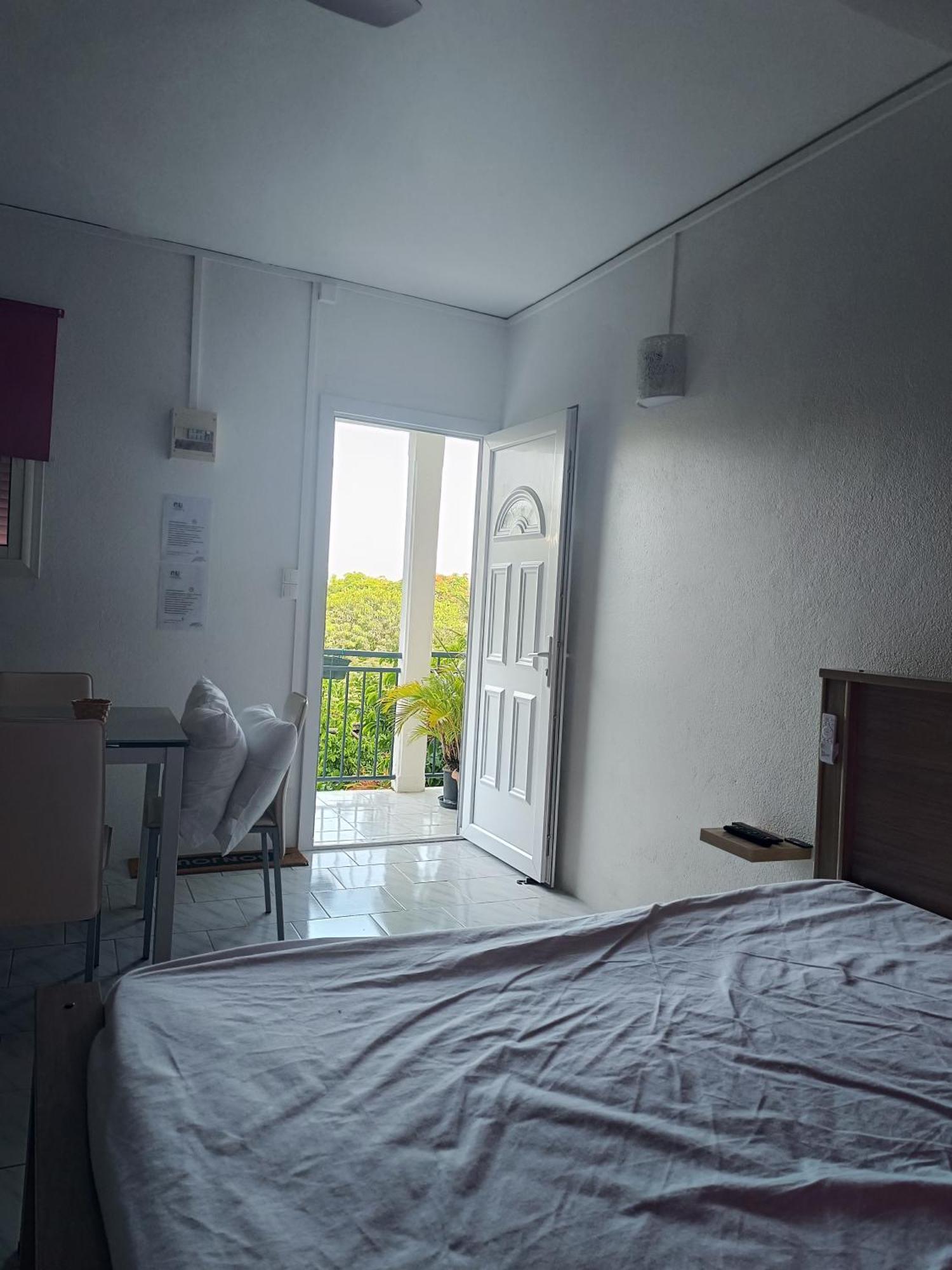 Guadamad Multi-services Apartment